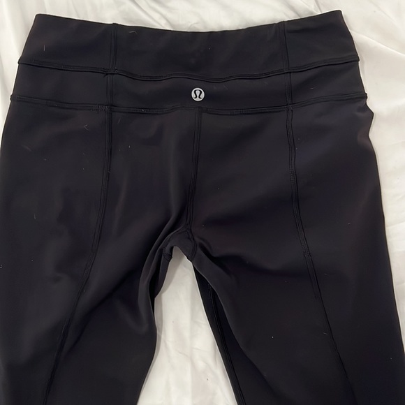 Lululemon size 4 black leggings - extra long 32’ inseam - Picture 5 of 6
